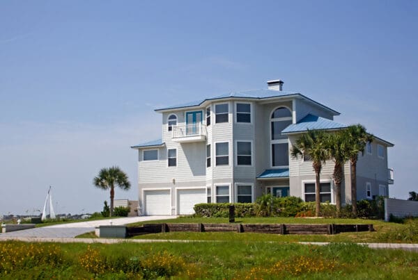 Elevated coastal Florida home that can qualify for wind mitigation insurance credits